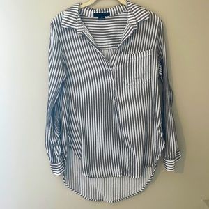 Sanctuary Black + White Crinkle Beach Shirt